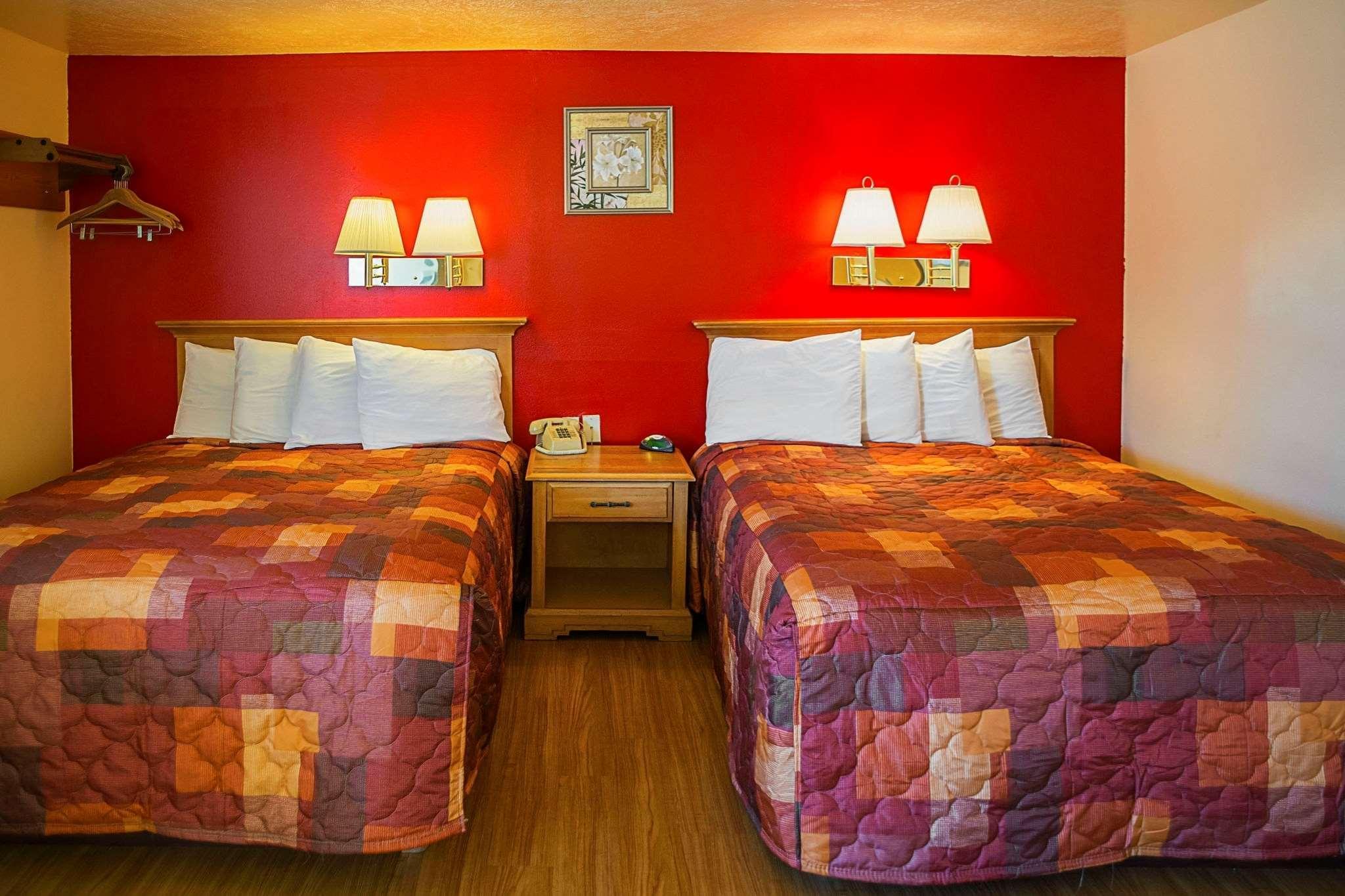 Rodeway Inn Buffalo Exteriör bild
