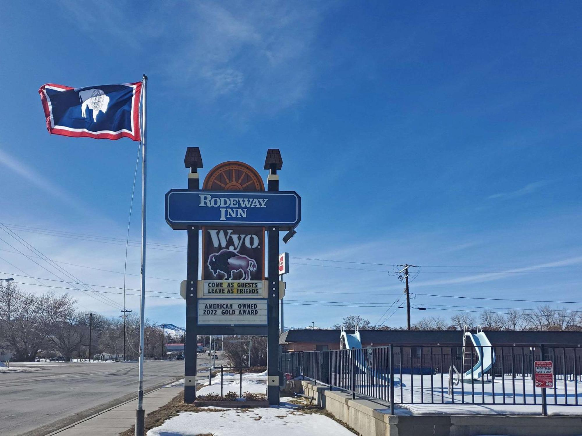 Rodeway Inn Buffalo Exteriör bild