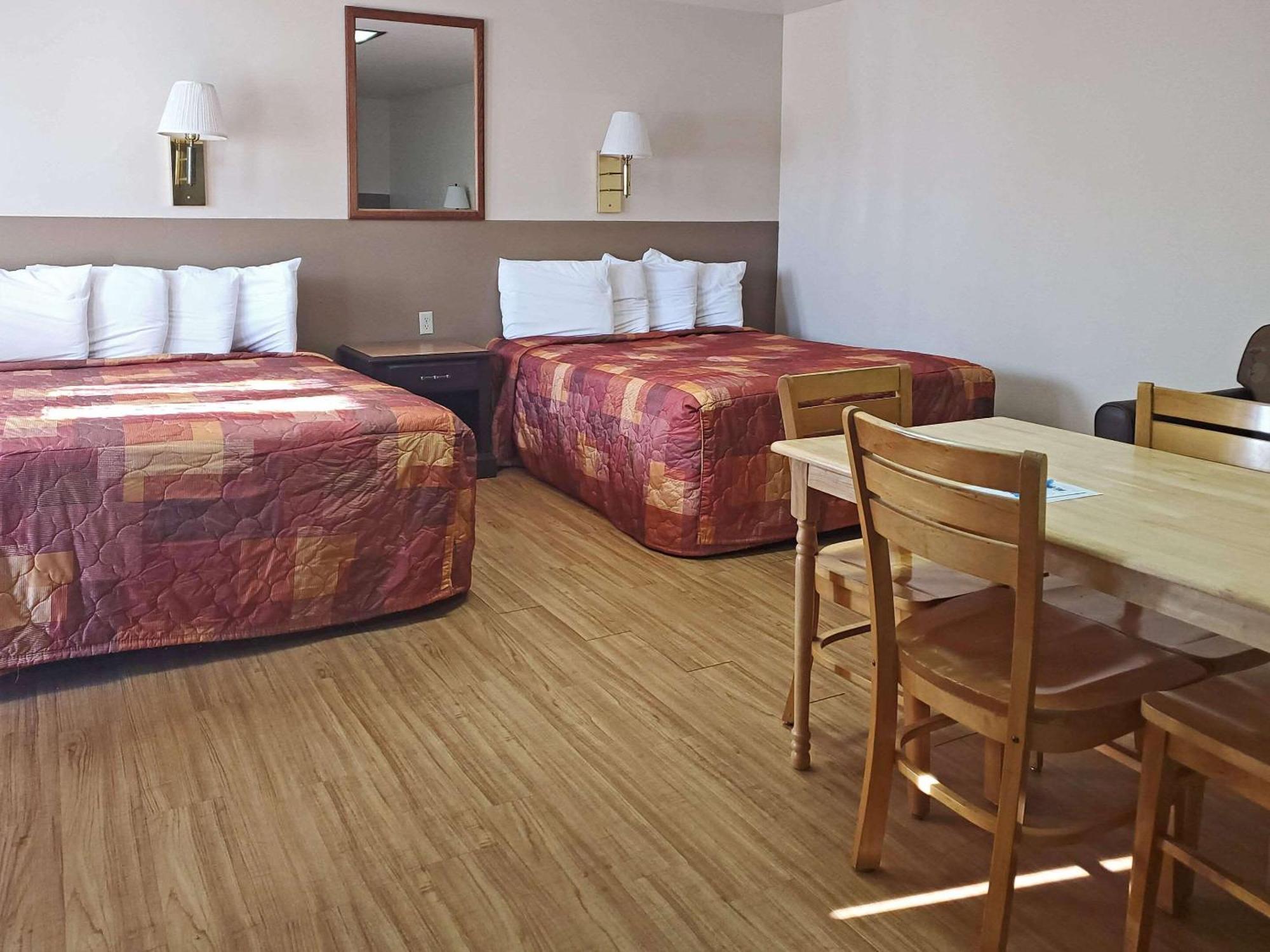 Rodeway Inn Buffalo Exteriör bild