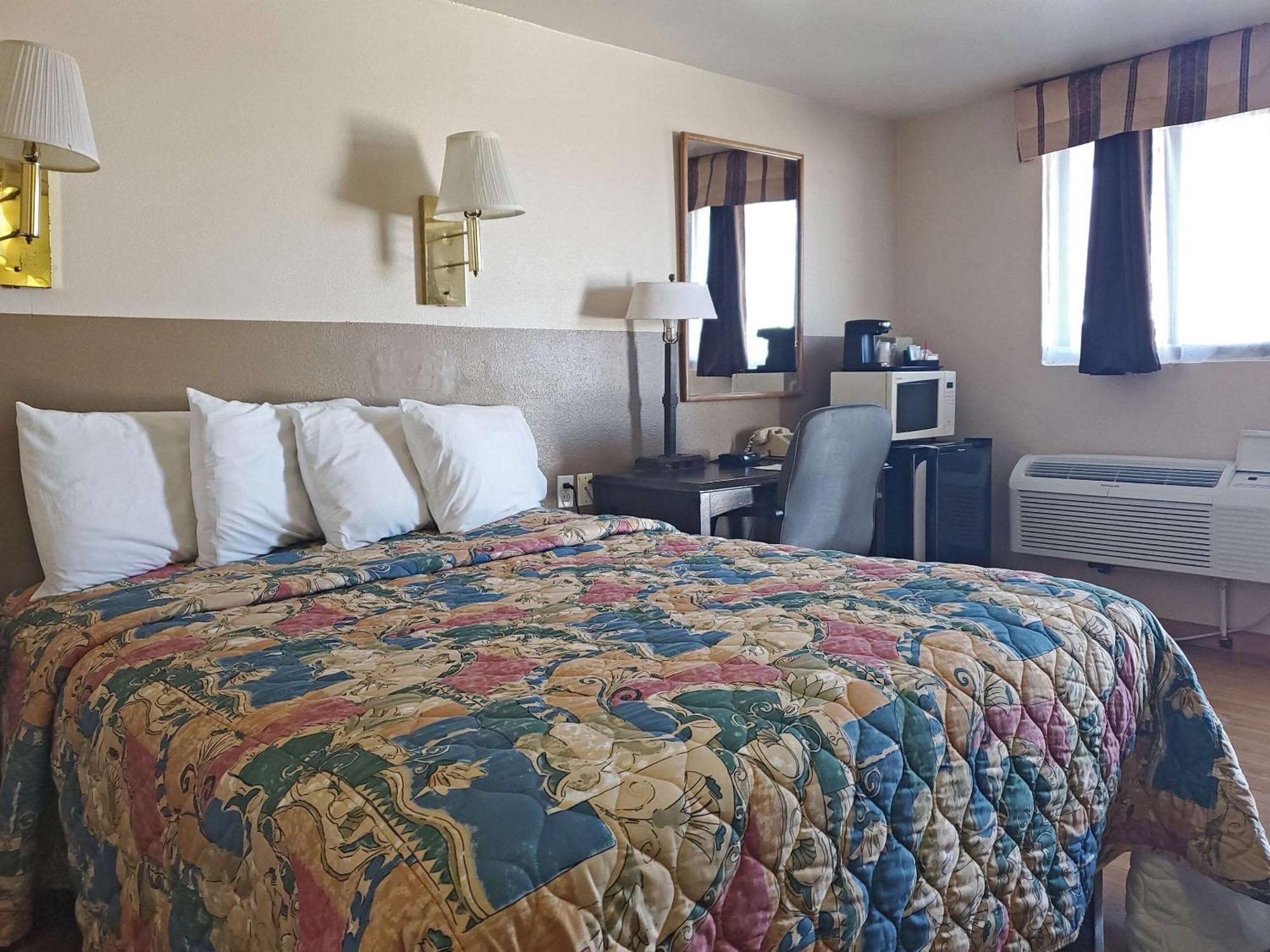 Rodeway Inn Buffalo Exteriör bild